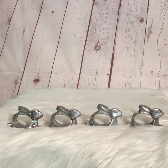 Vintage Pewter Silver Tone Rabbit Bunny Napkin Ring Set of Four Witchy Easter - Picture 12 of 17